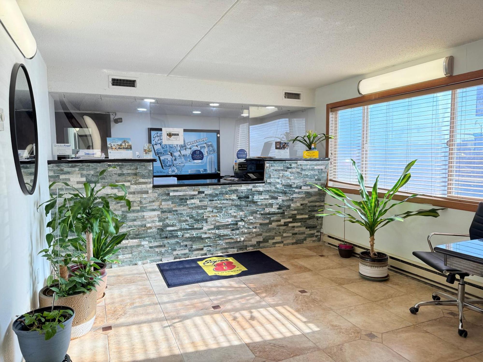 Super 8 By Wyndham West Fargo Main Ave Nd Motell Exteriör bild